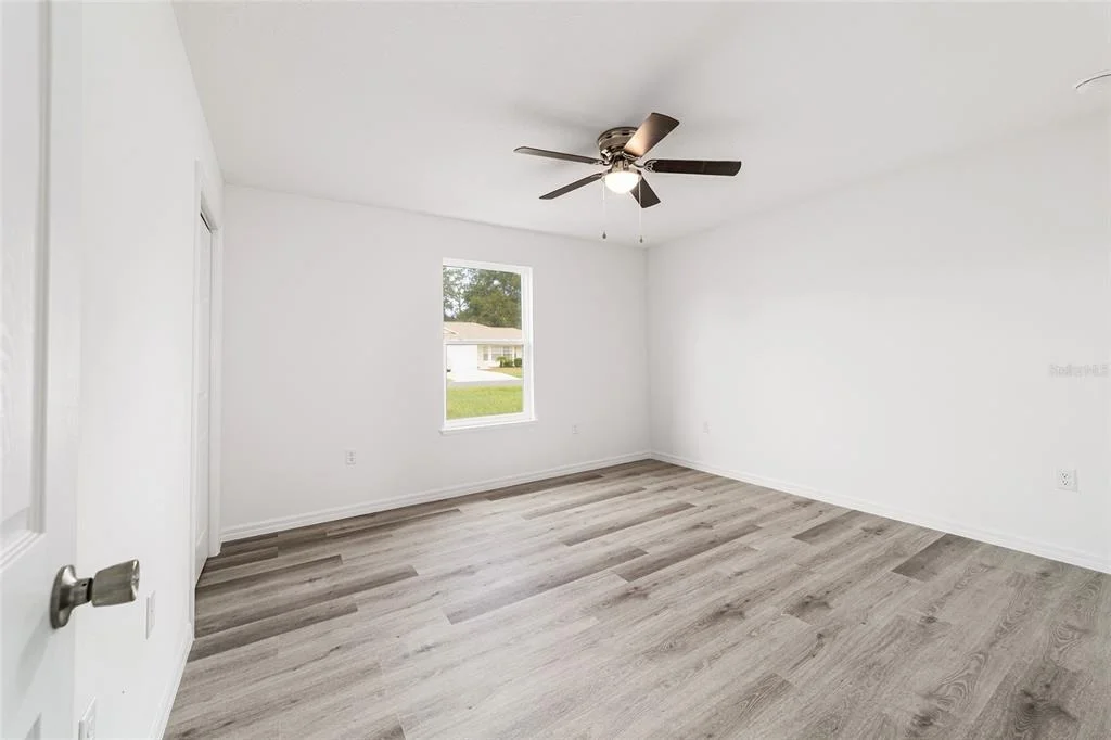 Photo of 23827 SW BEAVER DRIVE