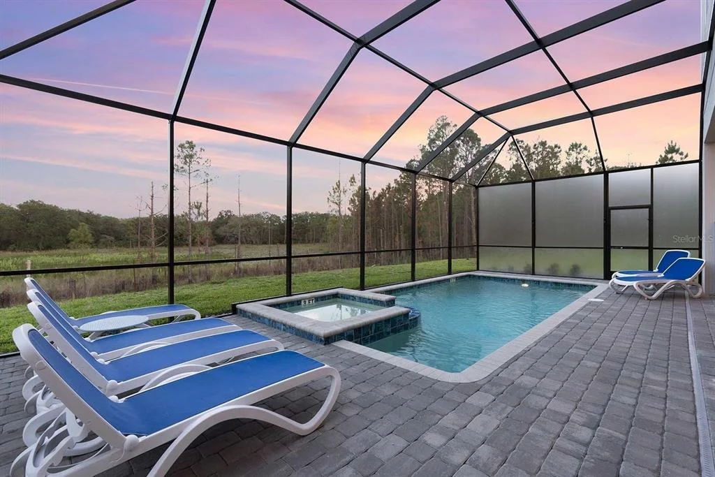 Photo of 2121 PINE OAK LOOP