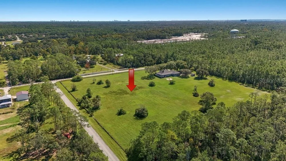 Photo of 420 LEEWAY TRAIL