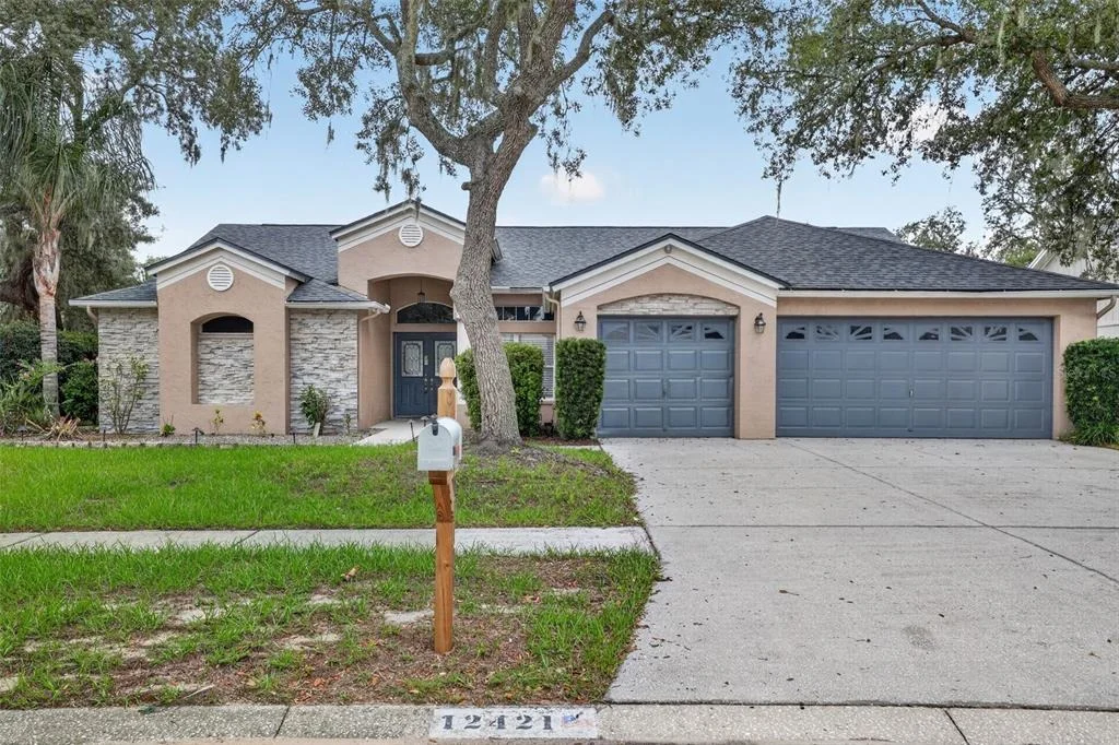 Photo of 12421 WINDSWEPT AVENUE
