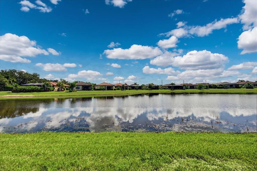 Photo of 6927 HOLBROOK COVE