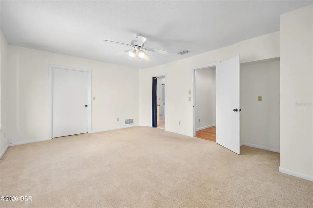 Photo of 7 WATERFRONT COURT