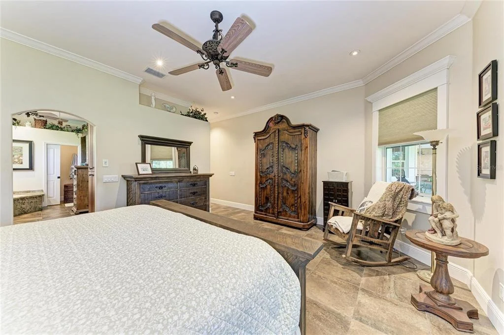Photo of 39321 WASHINGTON LOOP ROAD