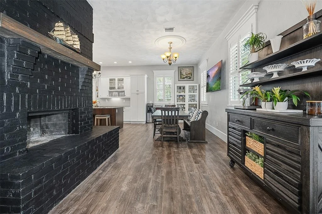 Photo of 45 WINCHESTER ROAD