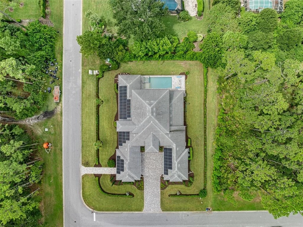 Photo of 998 DOWNSHIRE LANE