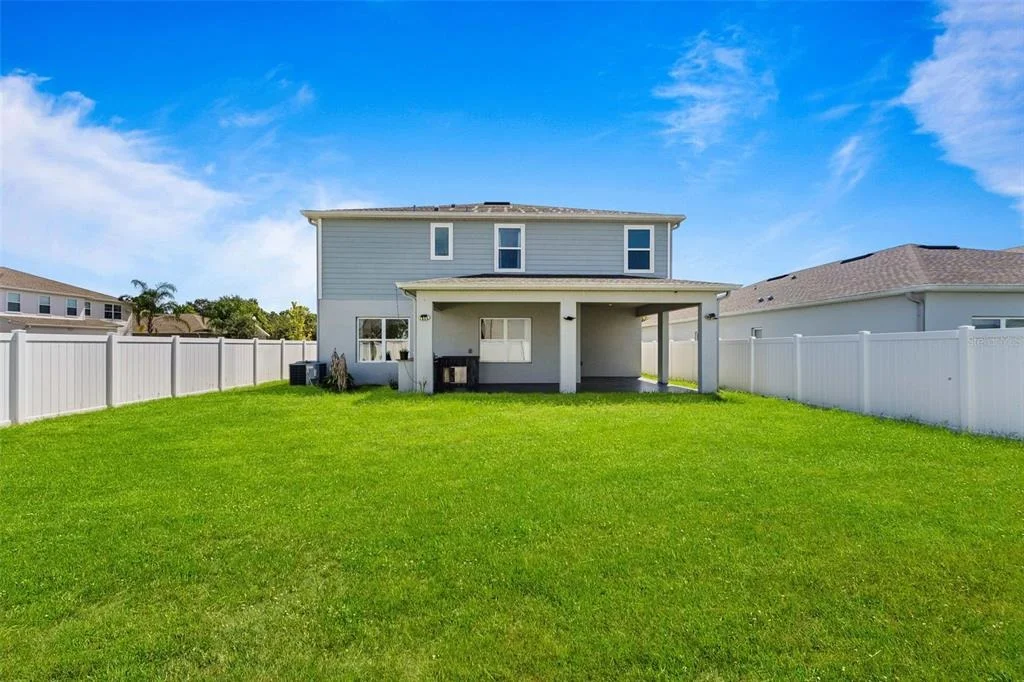 Photo of 100 LAVENNA AVENUE