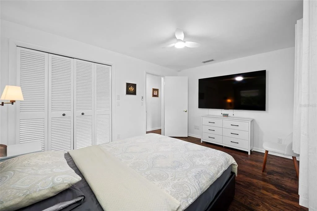 Photo of 2036 FOREST DRIVE