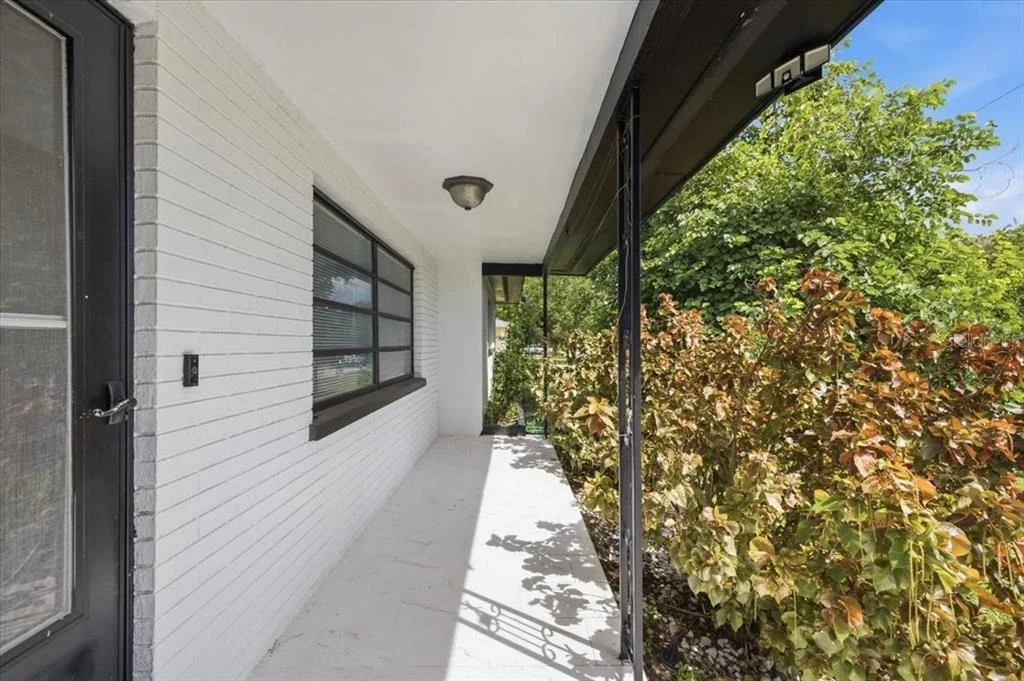 Photo of 1860 ALBERTA DRIVE