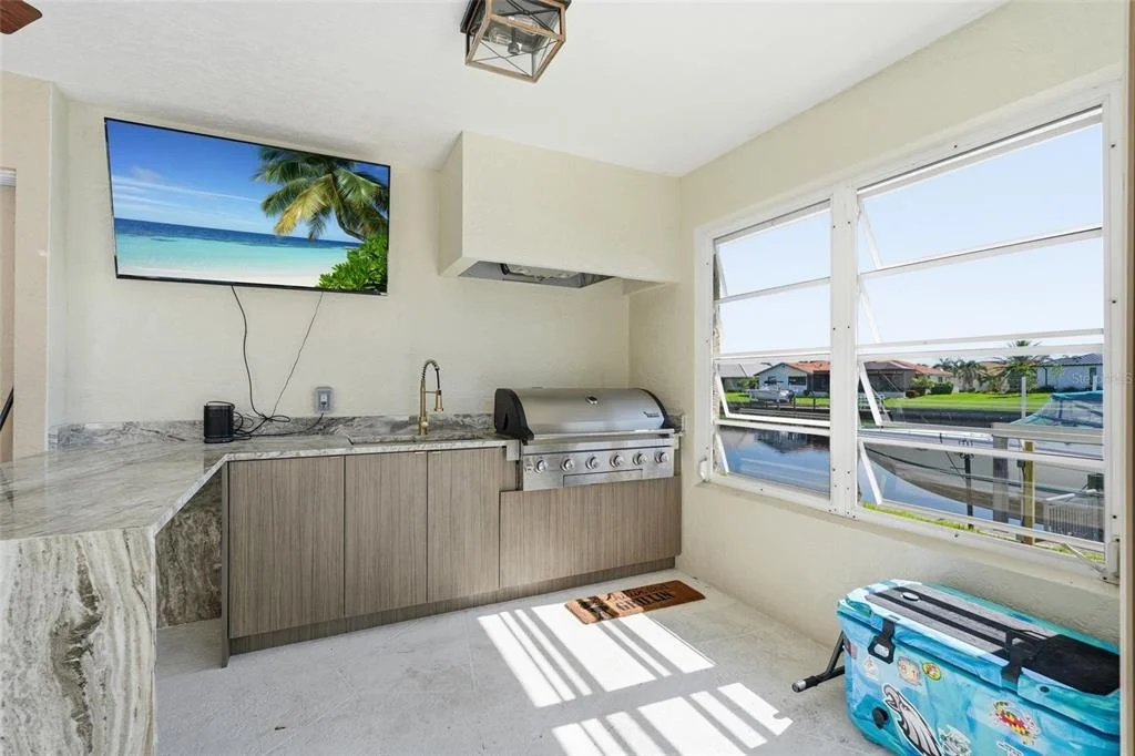 Photo of 414 CAICOS DRIVE