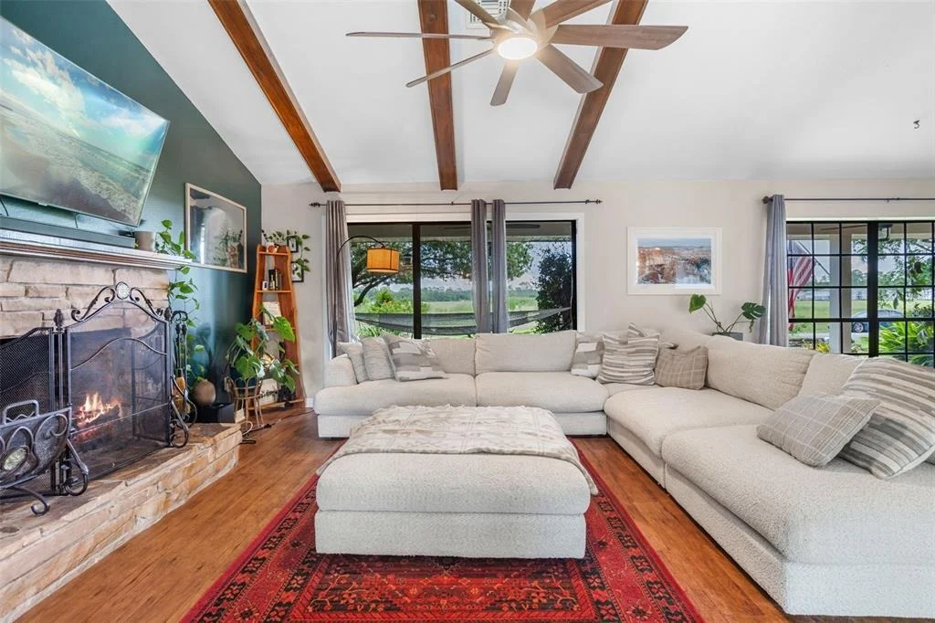 Photo of 2002 FAIRWAY DRIVE