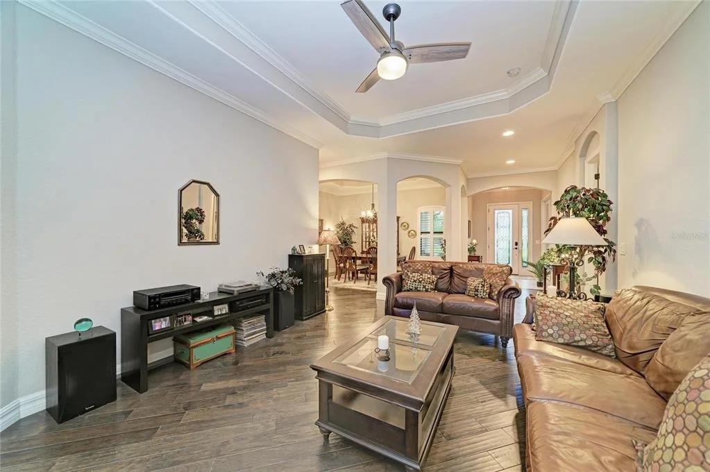 Photo of 5660 CLOVERLEAF RUN