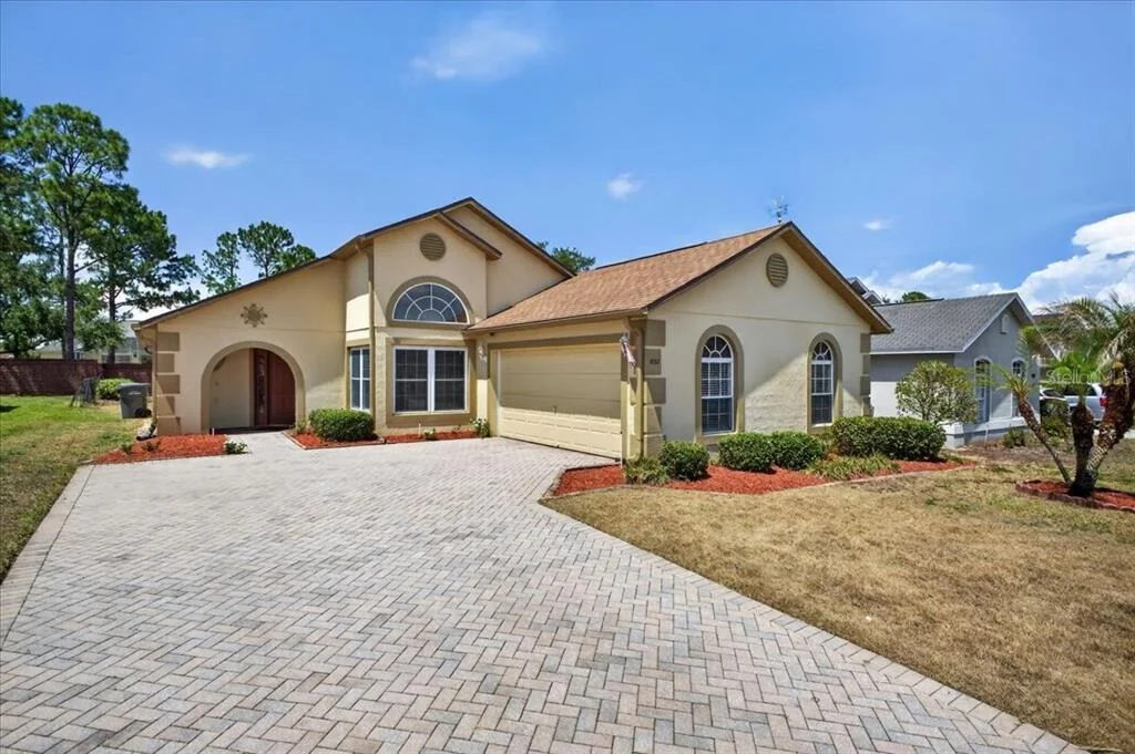 Photo of 1033 KNIGHTSBRIDGE CIRCLE