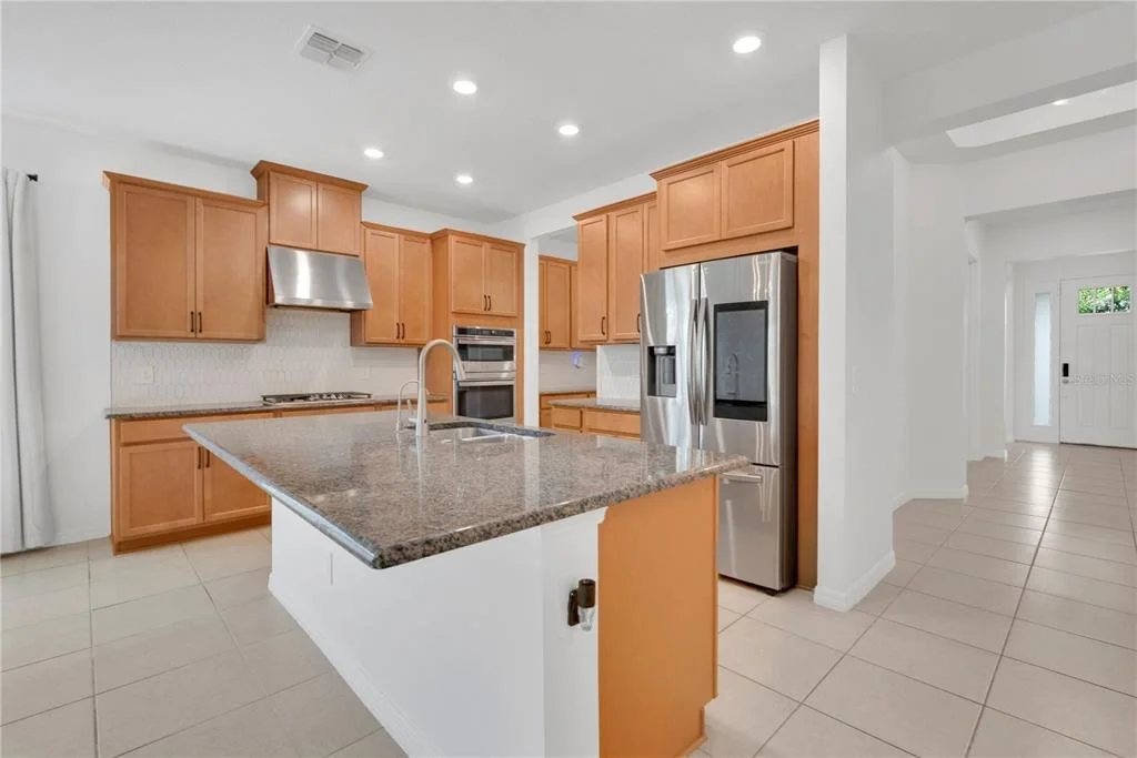 Photo of 961 LAKESIDE ESTATES DRIVE