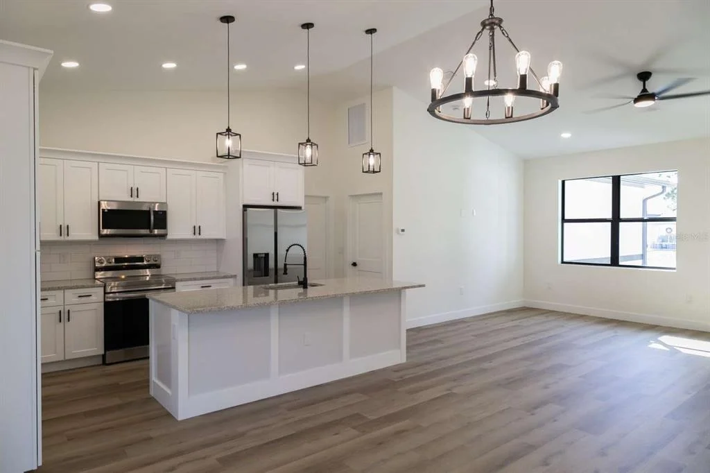 Photo of 2580 WALLER ROAD