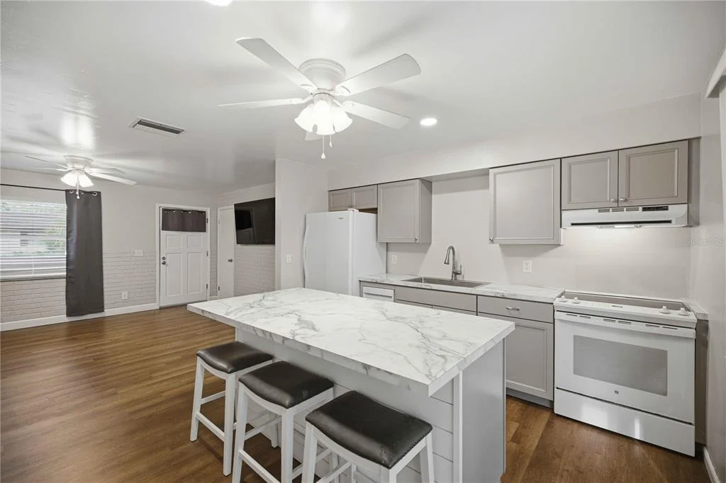 Photo of 5207 SE 107TH PLACE