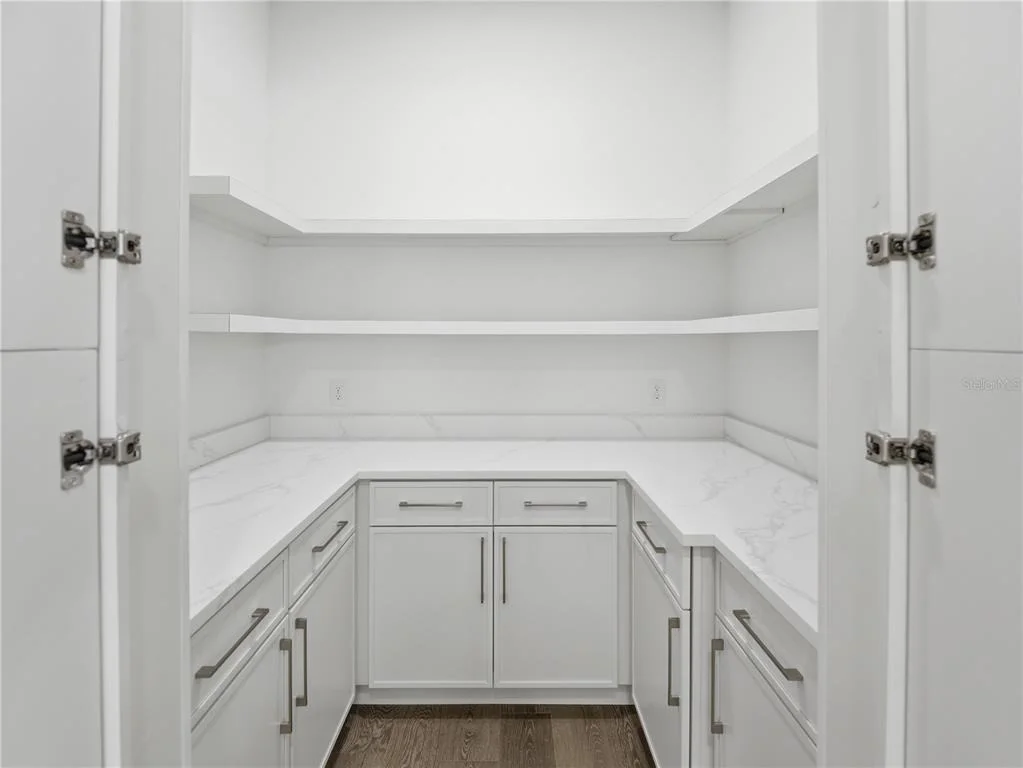 Photo of 4256 LA SALLE AVE
