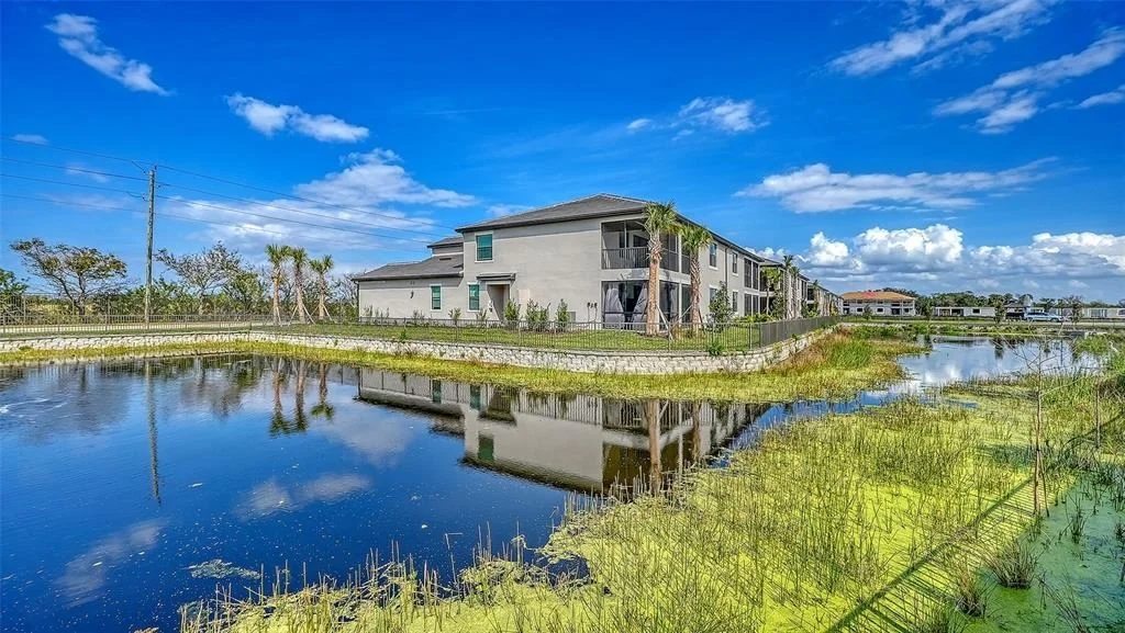 Photo of Unit 104 at 5624 SUMMIT POINTE CIRCLE