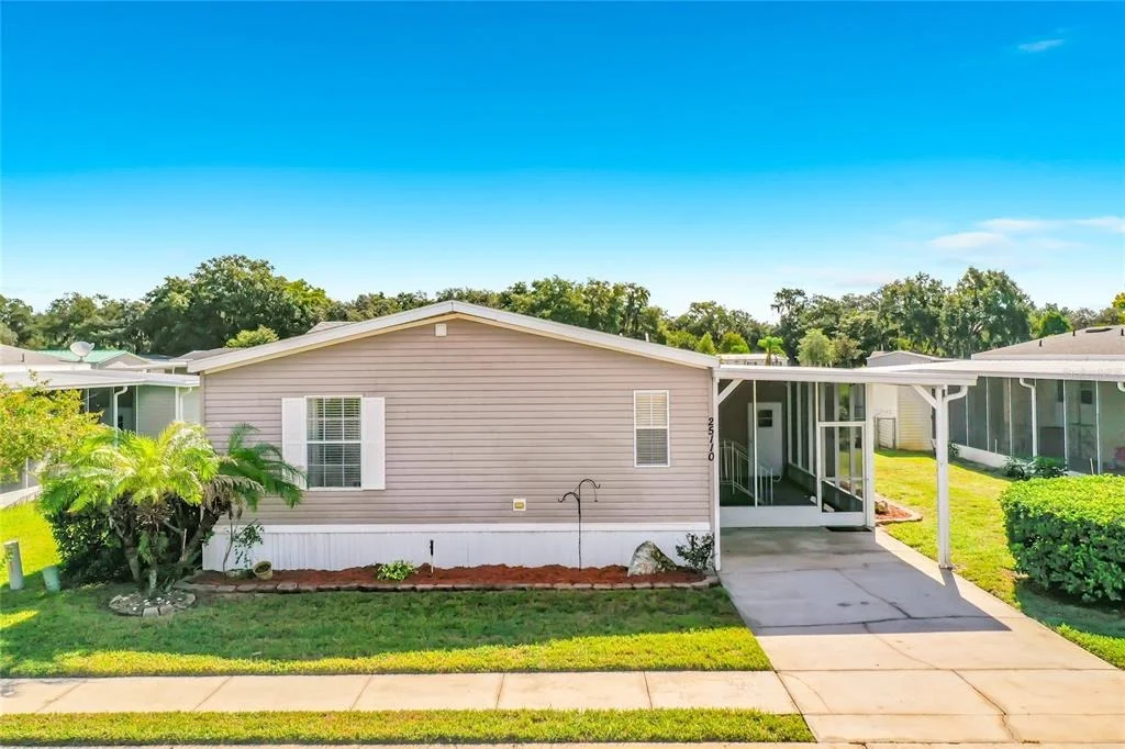 Photo of 25110 ALAMANDA DR