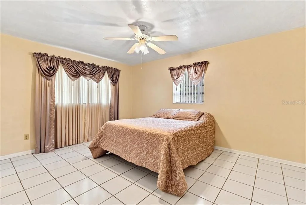Photo of 7222 HOLIDAY DRIVE