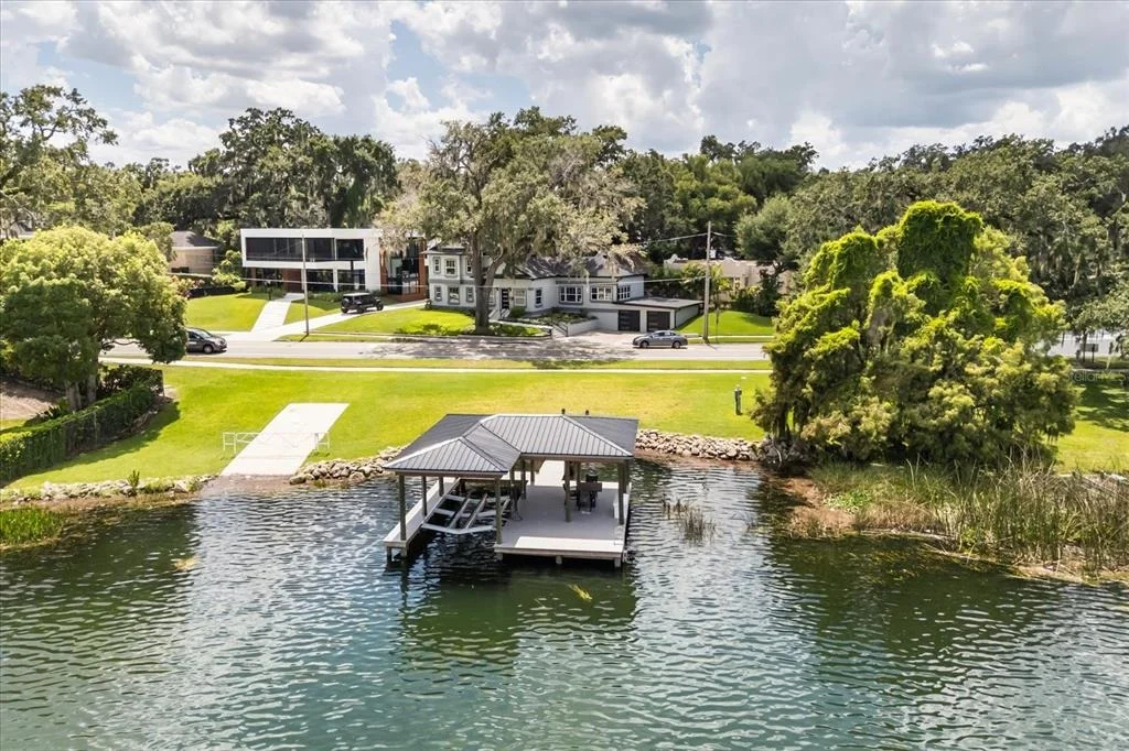 Photo of 808 EDGEWATER DRIVE
