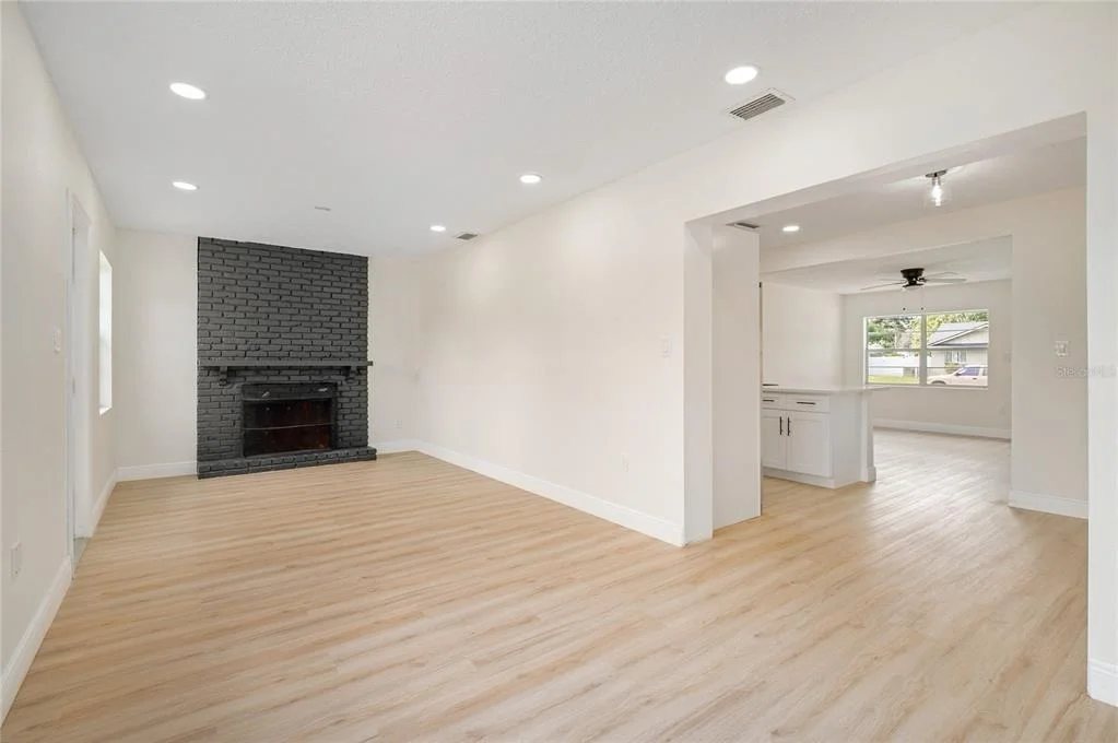 Photo of 3733 SURREY DRIVE