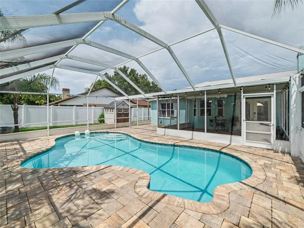 Photo of 23513 BELLAIRE LOOP