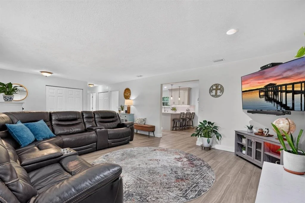 Photo of 105 EDDY LANE