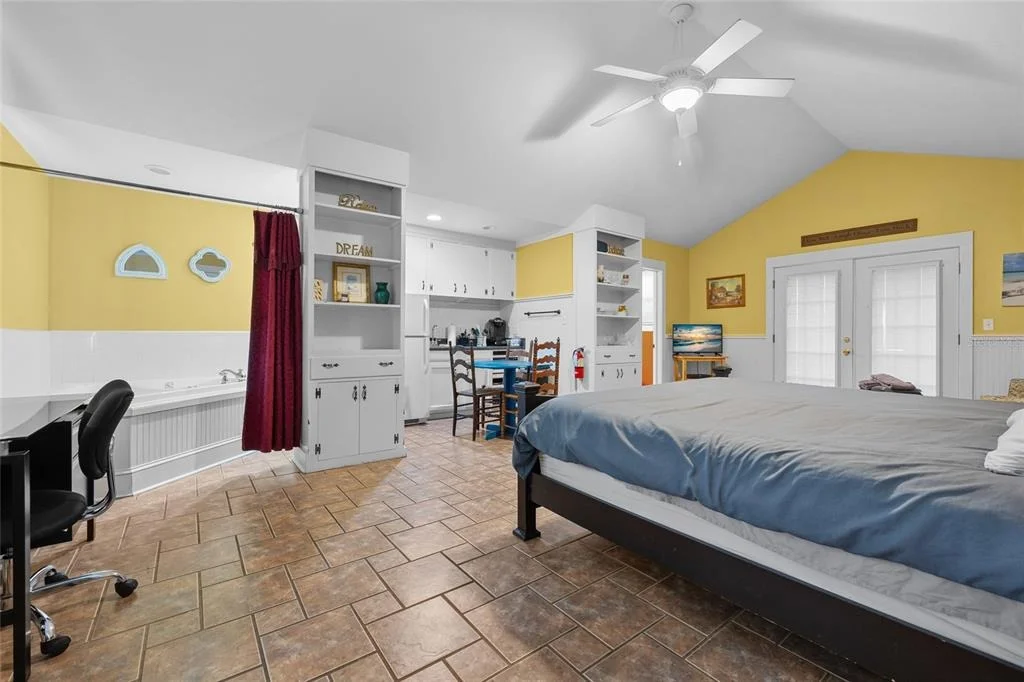 Photo of 205 SE 7TH STREET