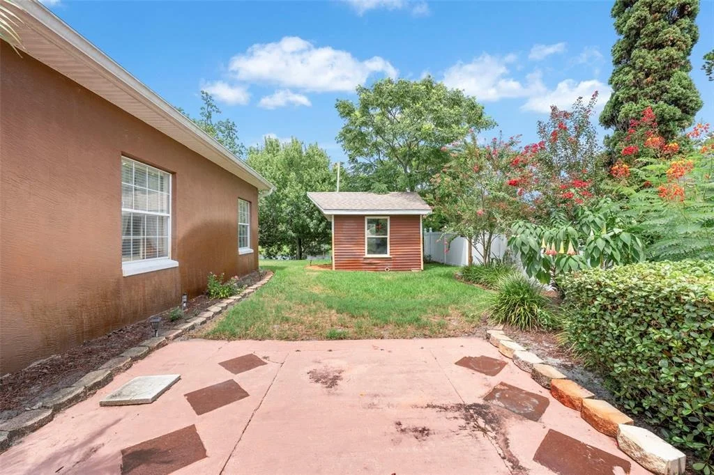 Photo of 52 BUTTONWORTH DRIVE
