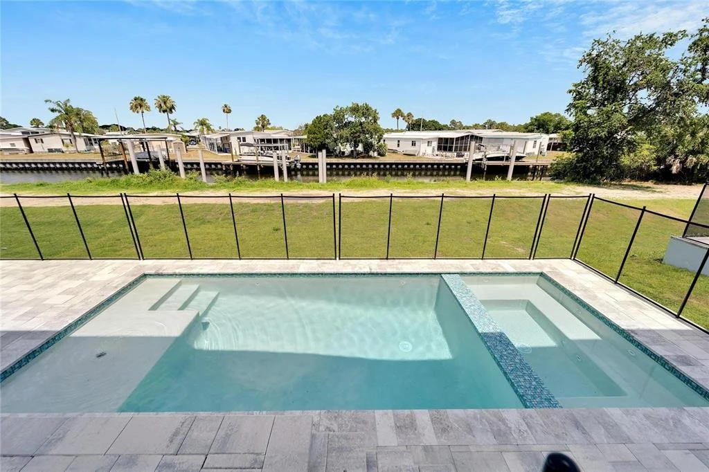 Photo of 6540 SIMONE SHORES CIRCLE