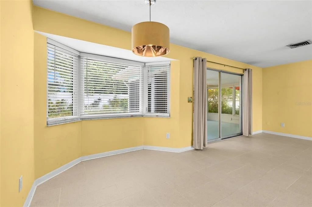 Photo of 1530 SANDY LANE