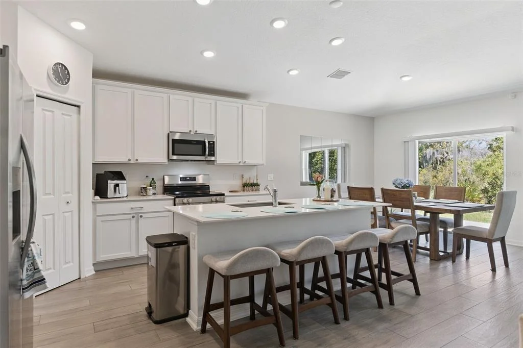 Photo of 3963 WILLOWBROOK DRIVE
