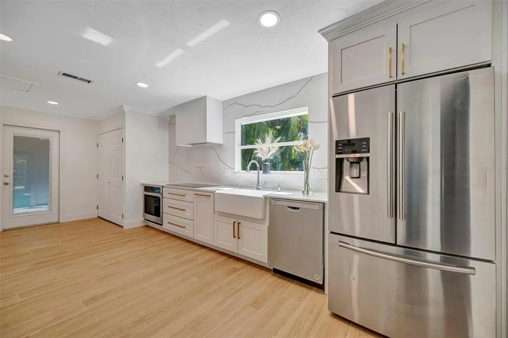 Photo of 403 LONGBOW TRAIL