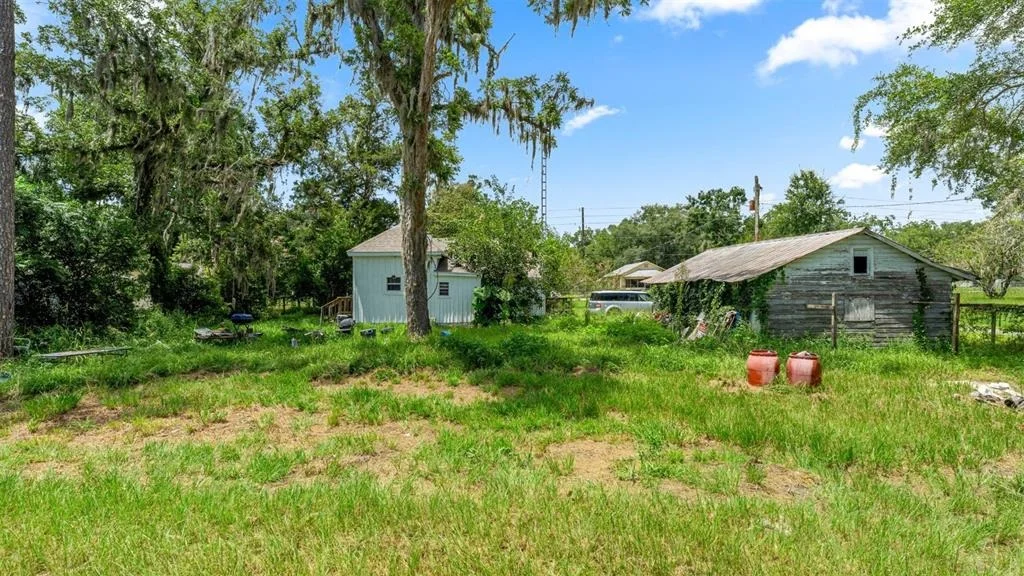Photo of 5698 NAVARRE AVENUE