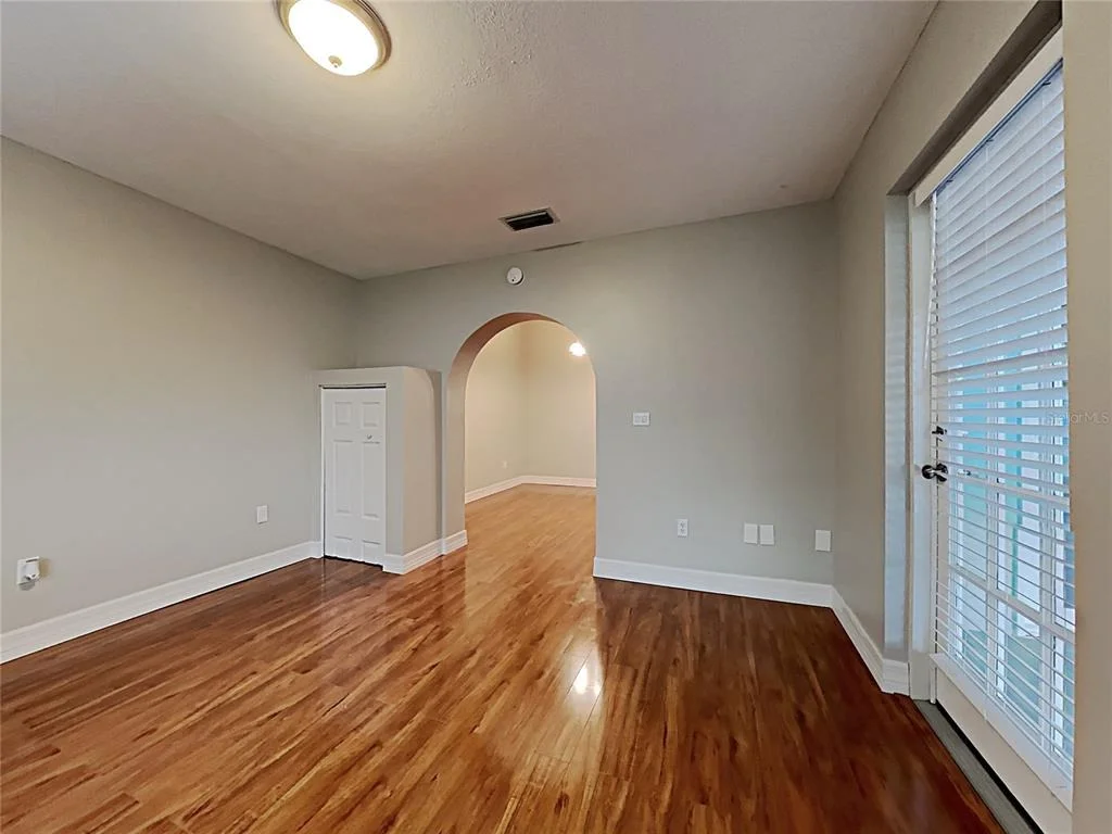 Photo of 1237 BARMERE LANE