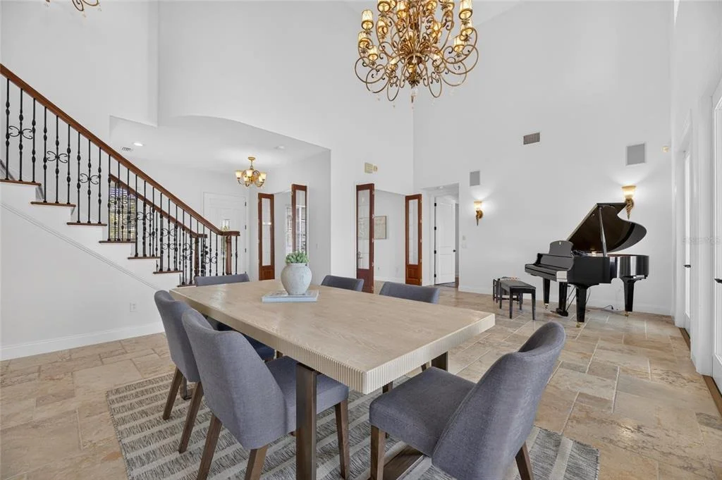 Photo of 715 ISLEBAY DRIVE