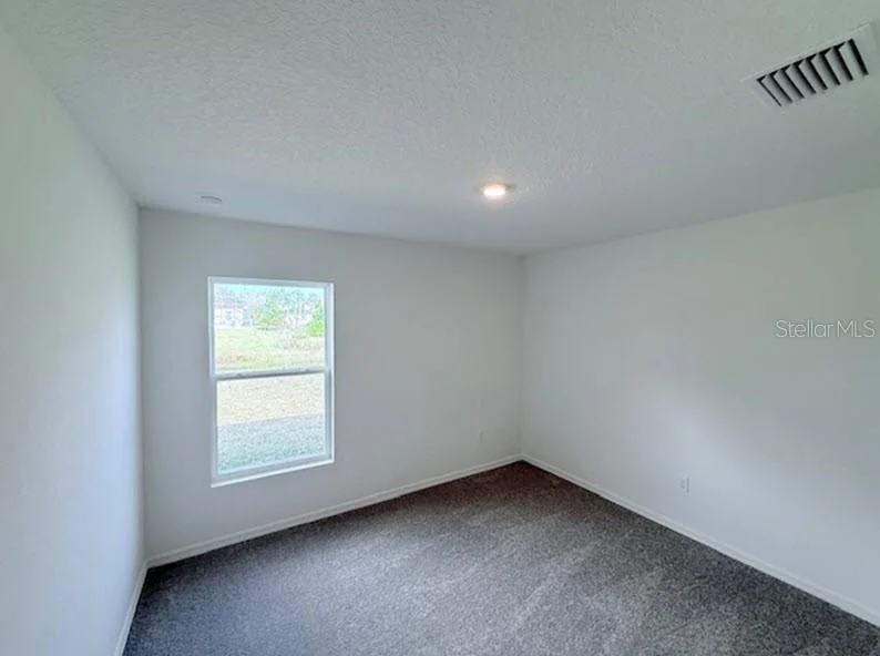 Photo of 25 ROUND THORN DRIVE