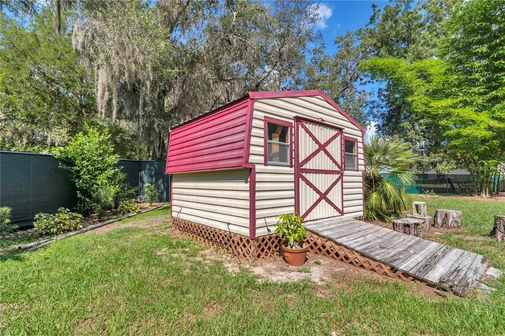 Photo of 814 OAK ROAD
