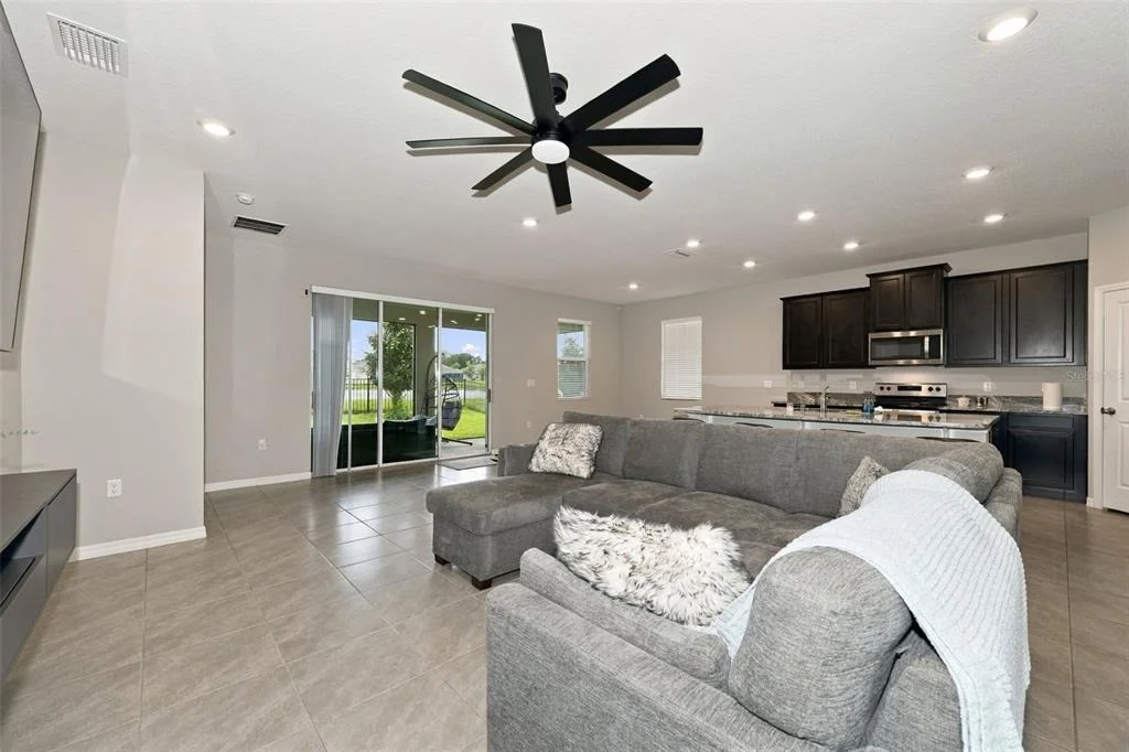 Photo of 16633 MOONER PLANK CIRCLE