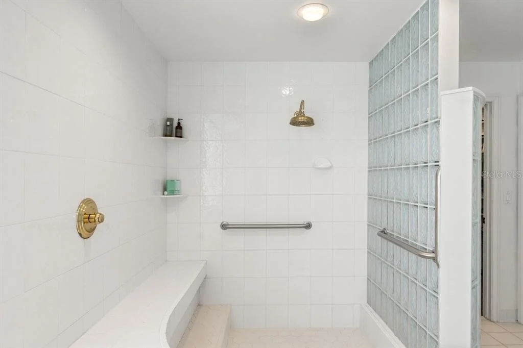 Photo of 626 RIVERSIDE DRIVE