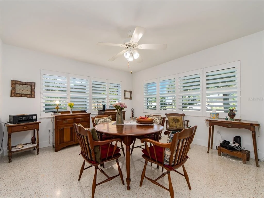 Photo of 63 NICHOLAS DRIVE