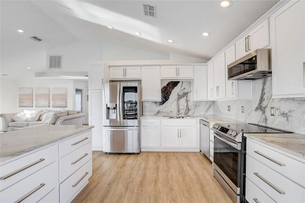 Photo of 6511 CLARK STREET