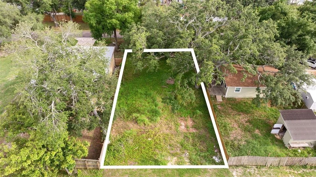 Photo of 3233 LAUREL AVENUE