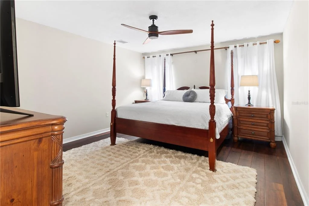 Photo of 1279 CORNISH COURT