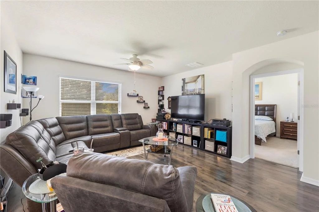 Photo of 10527 PARK MEADOWBROOKE DRIVE