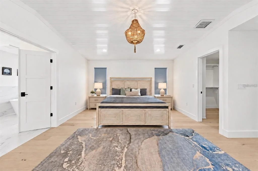 Photo of 1647 SIESTA DRIVE
