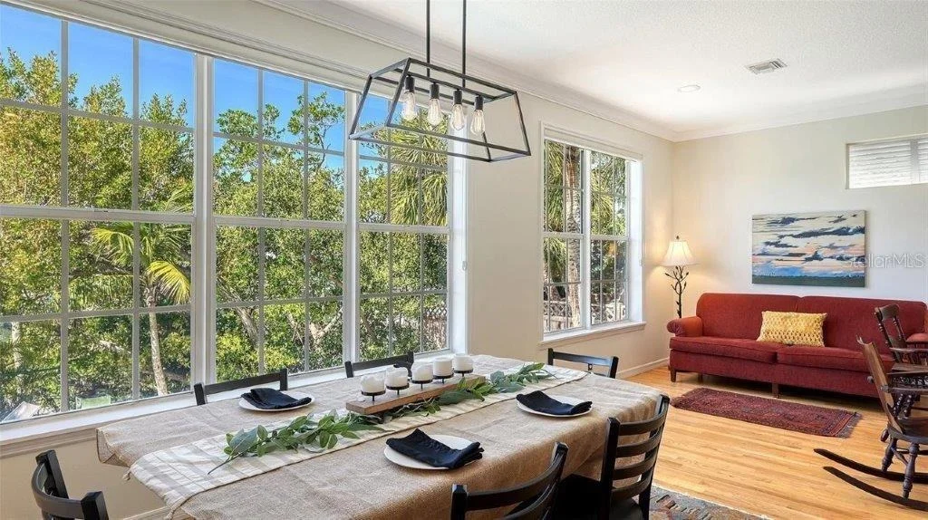Photo of 4922 COMMONWEALTH DRIVE