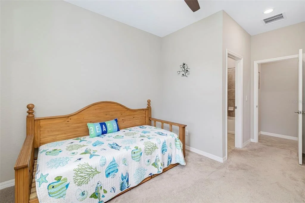 Photo of 17927 POLO TRAIL