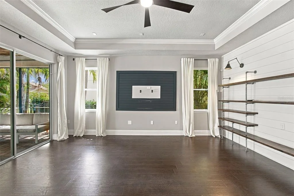 Photo of 6805 PARK STRAND DRIVE
