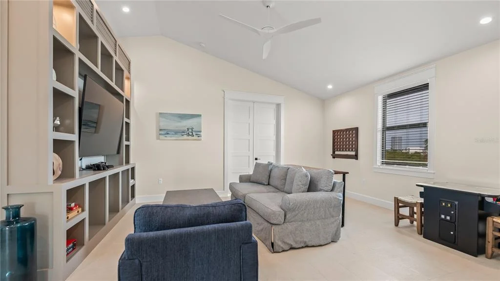 Photo of 209 GARFIELD DRIVE